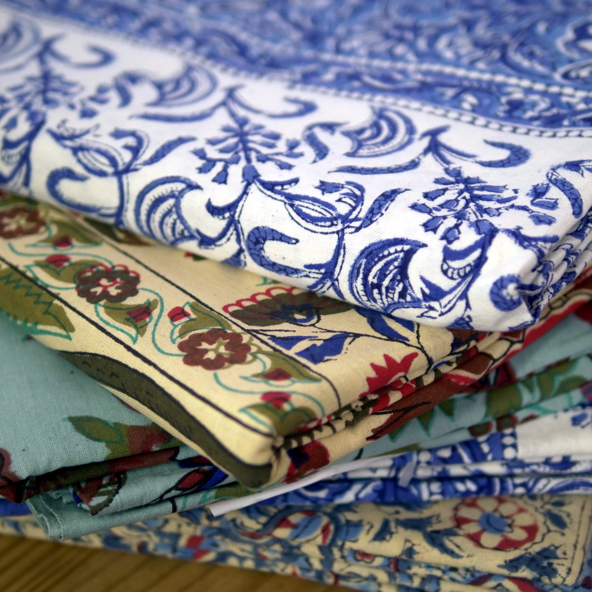 Printed Cotton Bed Cover - Queen Size